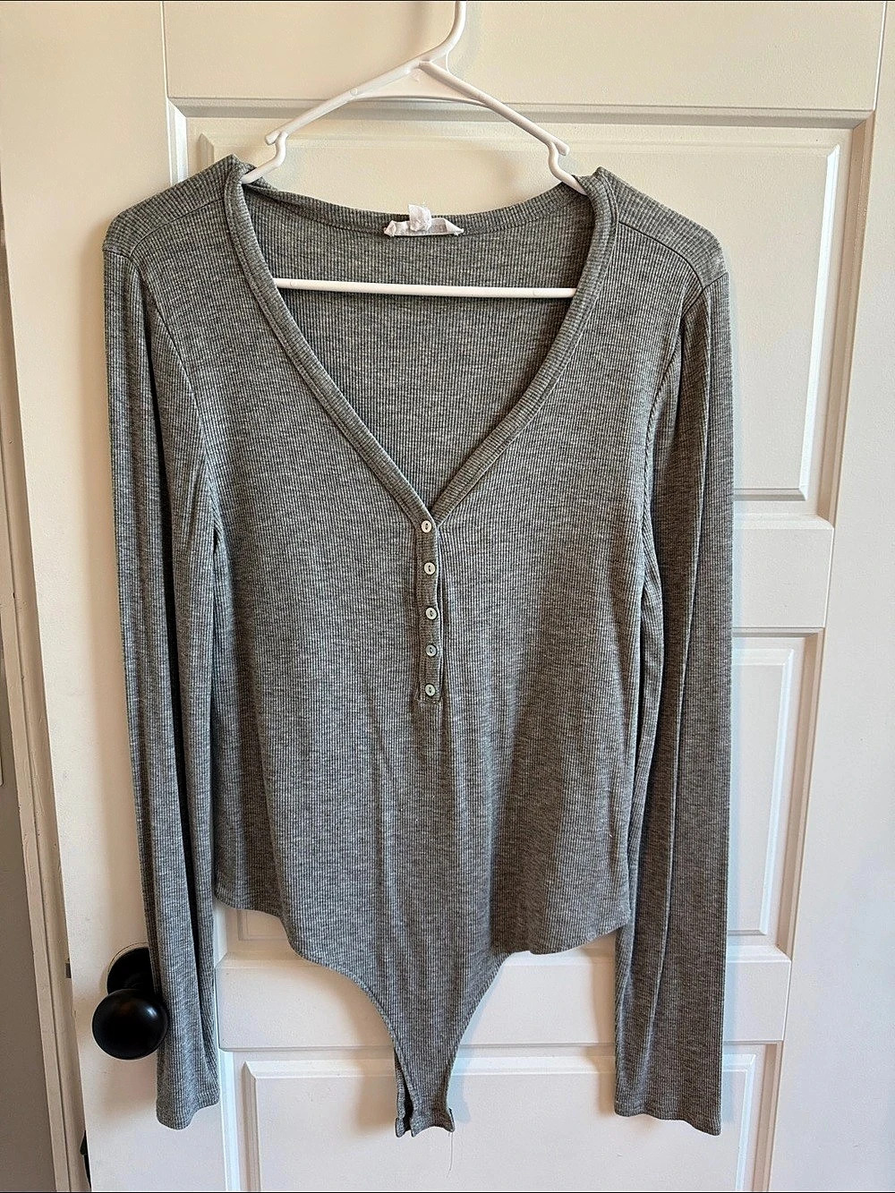 Steve Madden Gray Long Sleeve Bodysuit Size Large Like New